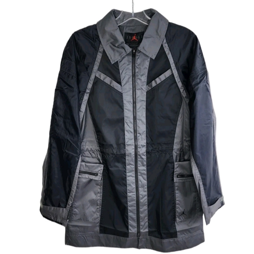 MSRP $175 Jordan NIKE Next Utility Convertible Jacket Vest DD7095-010 Small